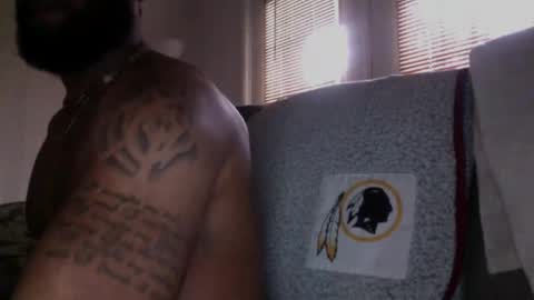 blksurfher online show from November 2025 05:31:01 PM