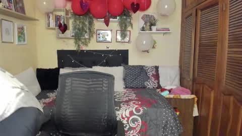 blondandtattooface online show from February 2025 03:13:02 AM