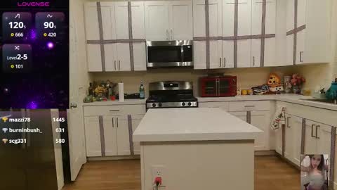 Bubbles online show from November 2025 03:07:01 AM