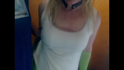 Blontsex online show from February 2025 06:16:01 PM