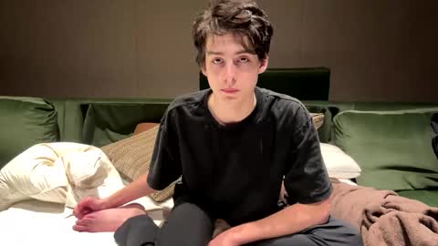 Snapshot of bluskyzz chatting on February 2025 02:17:02 AM BluSky online show from February 2025 02:17:02 AM