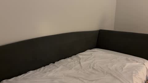 Snapshot of bluskyzz chatting on February 2025 04:28:02 AM BluSky online show from February 2025 04:28:02 AM