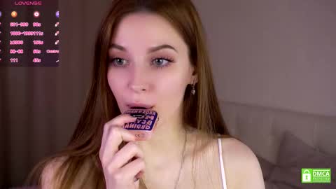 Snapshot of bonniecannon chatting on October 2025 04:33:01 AM Grace online show from October 2025 04:33:01 AM