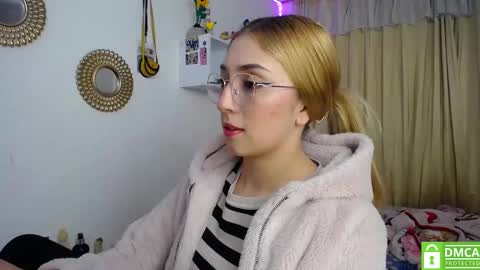 Soffy Brooks Independent model online show from February 2025 06:09:02 AM