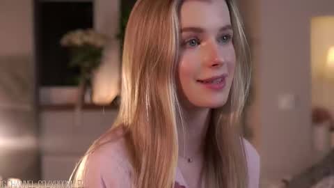 Snapshot of brave_journey chatting on October 2025 08:18:02 PM Eli online show from October 2025 08:18:02 PM