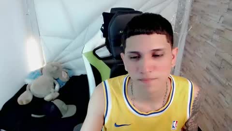 BRAYAN online show from February 2025 03:47:01 PM