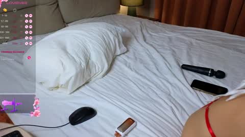 Amina Adelina online show from September 2025 11:50:01 PM