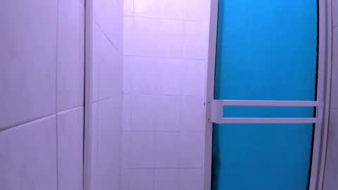 Snapshot of brownvelvet_ chatting on December 2025 01:42:01 PM brownvelvet_ online show from December 2025 01:42:01 PM