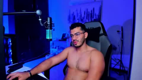 Snapshot of bruno_diaz31 chatting on December 2025 05:59:01 AM Bruno online show from December 2025 05:59:01 AM