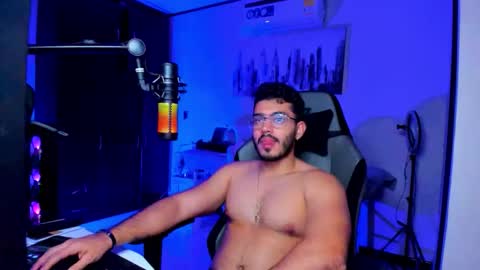 Snapshot of bruno_diaz31 chatting on December 2025 04:39:02 AM Bruno online show from December 2025 04:39:02 AM