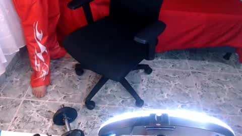 Branyt online show from December 2025 04:20:02 AM