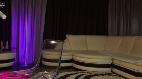 Snapshot of bubble__gum_ chatting on February 2025 01:33:01 AM Bubble gum online show from February 2025 01:33:01 AM