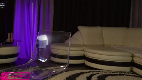 Snapshot of bubble__gum_ chatting on February 2025 01:47:02 AM Bubble gum online show from February 2025 01:47:02 AM