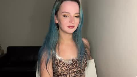 bubble_b00 online show from March 2025 02:32:01 PM