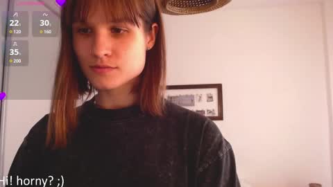 Snapshot of buckwheat_queen chatting on December 2024 09:35:01 PM Mira online show from December 2024 09:35:01 PM