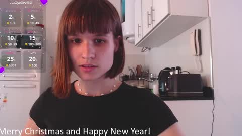 Snapshot of buckwheat_queen chatting on December 2024 08:23:02 PM Mira online show from December 2024 08:23:02 PM