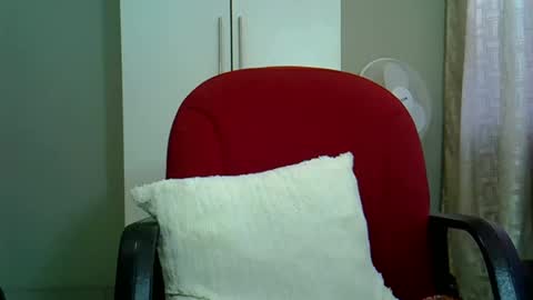 bustytessa37 online show from January 2025 05:43:01 AM