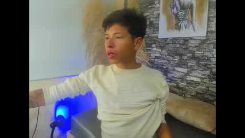 camelyharrper1 online show from September 2025 03:00:02 AM