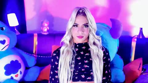 camelyharrper1 online show from October 2025 03:48:01 AM