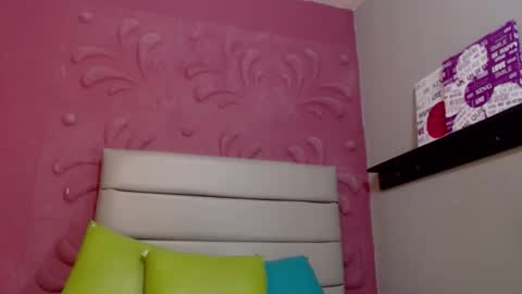 Snapshot of camy_cherry707rs chatting on December 2025 01:44:01 AM camy cherry707rs online show from December 2025 01:44:01 AM