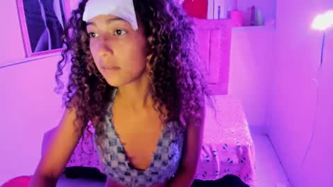 candela_ruiz online show from September 2025 07:14:02 PM