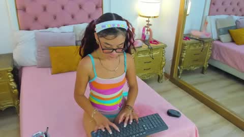Candy online show from January 2025 10:43:01 PM