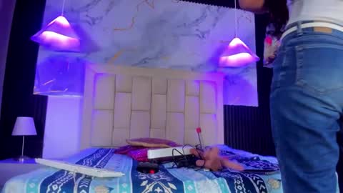 Snapshot of caraiosh_ chatting on December 2025 02:21:01 PM Cara online show from December 2025 02:21:01 PM