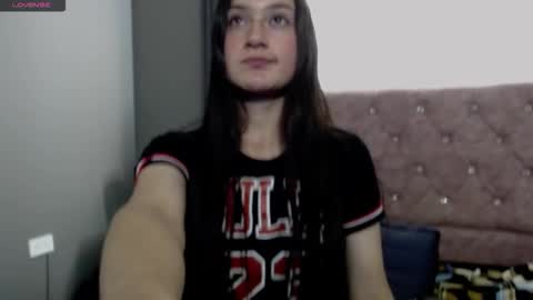 Carito online show from December 2025 03:45:02 AM