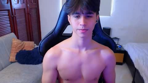 carl_dixon online show from October 2025 07:11:02 PM