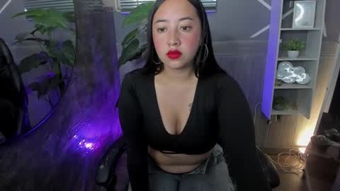 Carla  online show from January 2025 12:52:01 PM