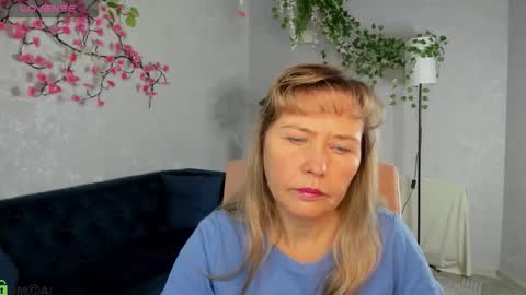 Carla Vogue online show from November 2025 10:51:02 AM