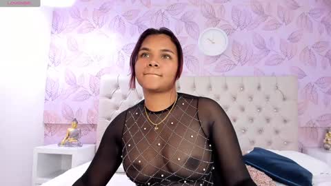 Snapshot of carolina_evanss chatting on January 2025 03:37:01 AM carolina evanss online show from January 2025 03:37:01 AM