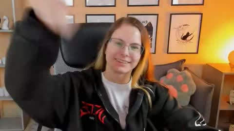 carrie_roses online show from September 2025 04:34:02 AM