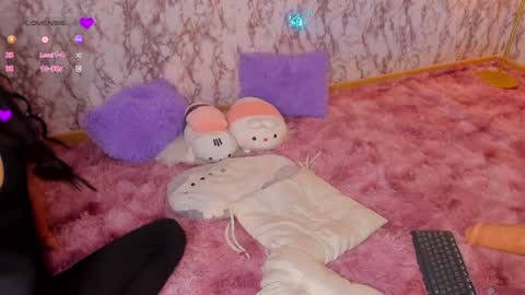 Casey Pierce  New Account online show from December 2024 08:00:02 PM