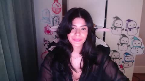 Snapshot of cassiealvarez chatting on December 2025 04:06:02 AM cassiealvarez online show from December 2025 04:06:02 AM