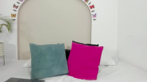 cata_gil1 online show from November 2025 06:30:01 PM