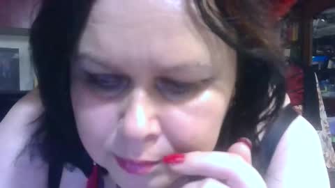 Snapshot of charleekendall chatting on November 2025 07:47:01 PM CharleeKendall online show from November 2025 07:47:01 PM