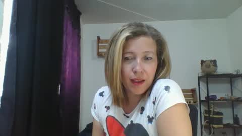 charlott online show from December 2024 11:03:01 PM
