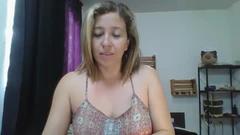 charlott online show from December 2024 05:40:02 PM