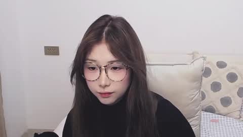 Snapshot of charlottelin chatting on December 2025 02:56:01 PM Charlotte online show from December 2025 02:56:01 PM