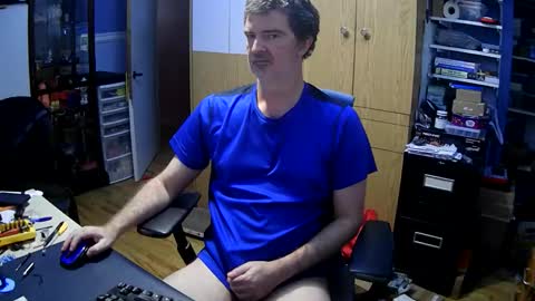 Snapshot of chatandfun666 chatting on November 2025 07:24:01 PM wanaBeYourToy online show from November 2025 07:24:01 PM