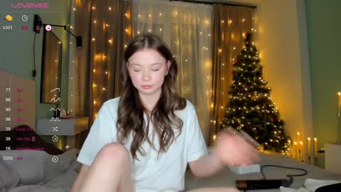 Em online show from December 2024 04:31:01 PM