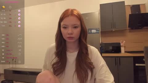 Em online show from February 2025 03:20:01 PM