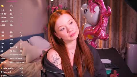 Em online show from February 2025 06:37:01 PM