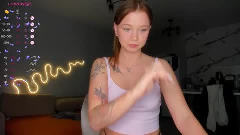 Em online show from September 2025 07:39:01 PM