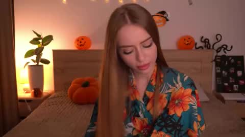 Snapshot of cherryblossom224 chatting on October 2025 09:44:01 PM Alisha online show from October 2025 09:44:01 PM