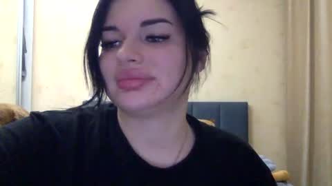 cherryevve online show from September 2025 07:30:02 PM