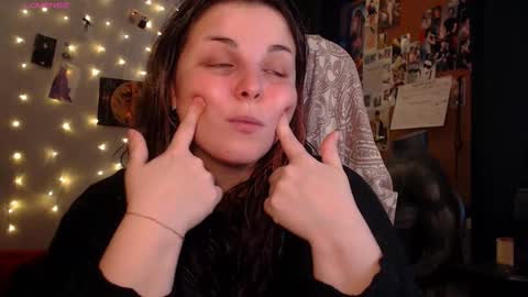 Saya online show from October 2025 05:26:02 AM