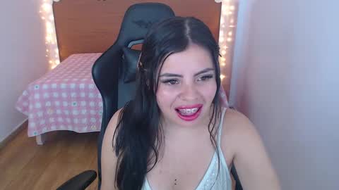 Kelly online show from December 2024 10:23:01 PM