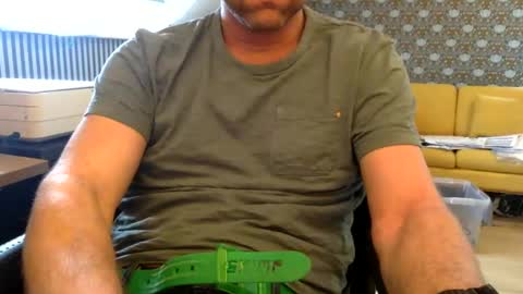 Snapshot of chris13abcd chatting on January 2025 01:36:02 PM chris13abcd online show from January 2025 01:36:02 PM